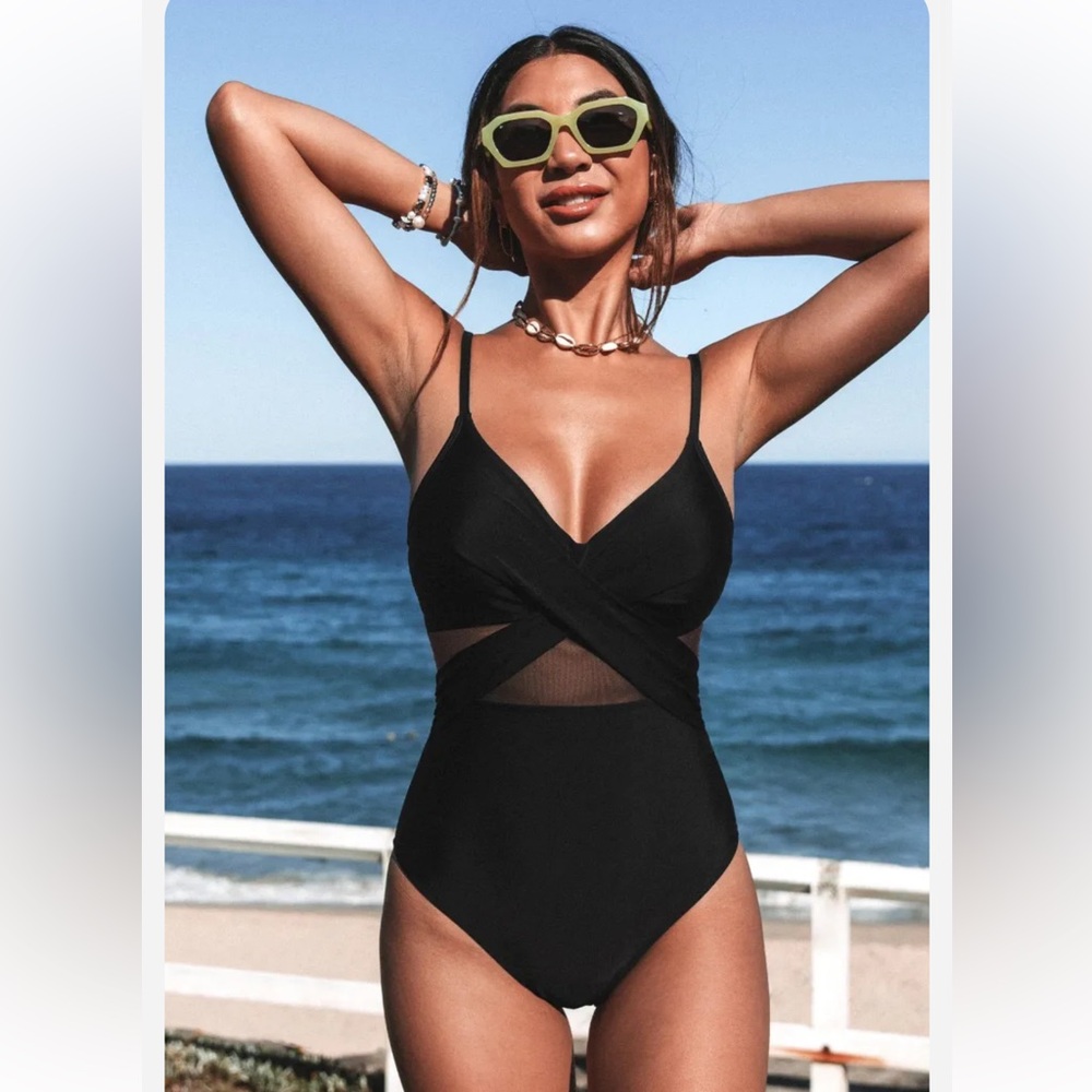 Forest Adventure Solid Mesh Wrap Front Cutout Black One Piece Swimsuit XL-1X